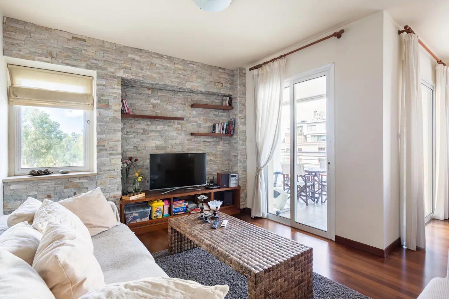 Warm Residence In The Heart Of The City Center - Balcony & View Nicosia Exterior photo