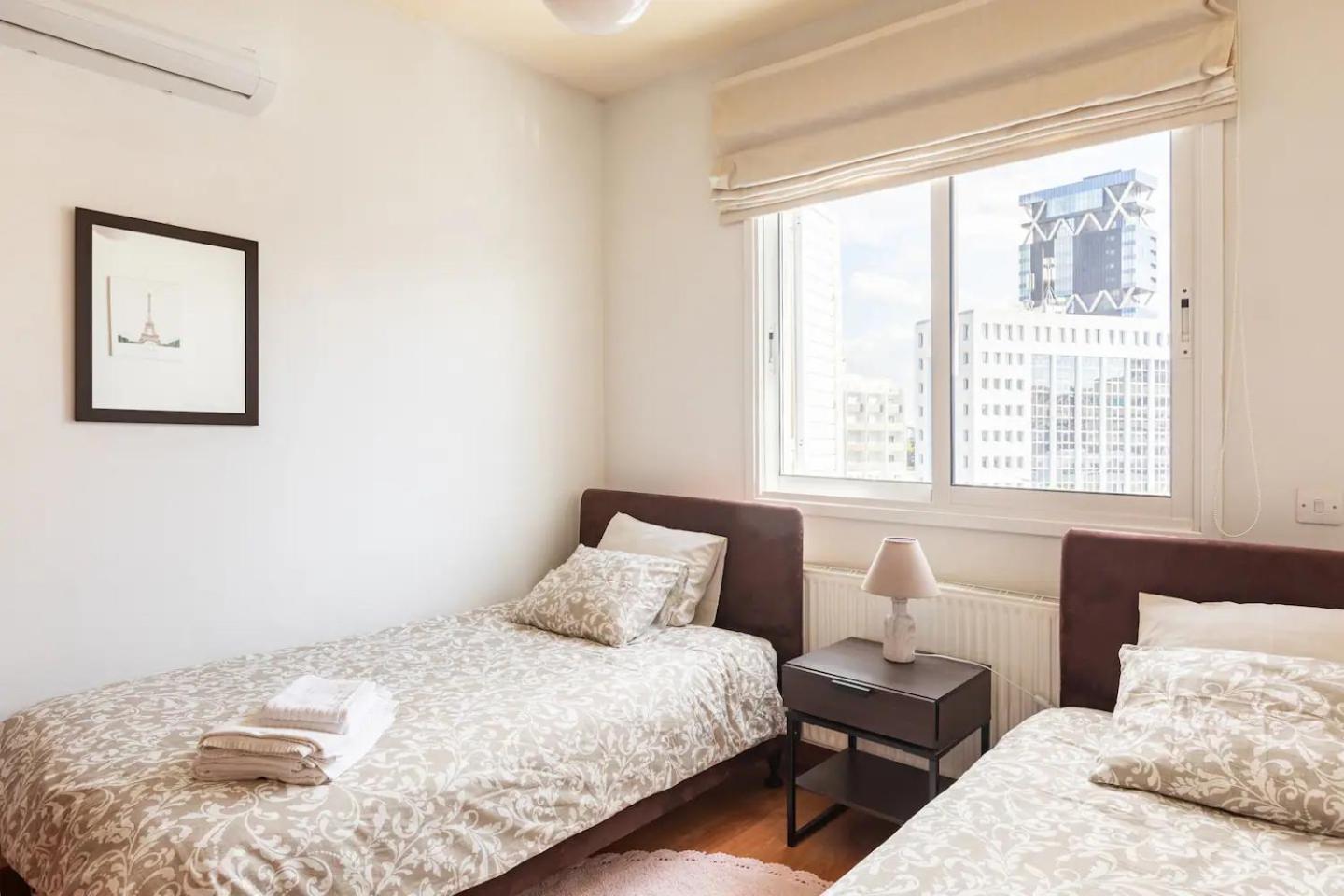 Warm Residence In The Heart Of The City Center - Balcony & View Nicosia Exterior photo