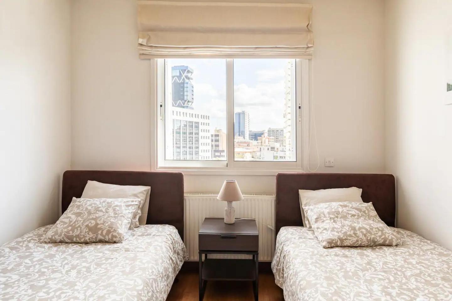 Warm Residence In The Heart Of The City Center - Balcony & View Nicosia Exterior photo